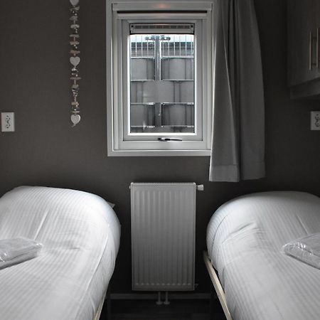 Chalet 'Het Giethoornsche Meer' Eksteriør billede